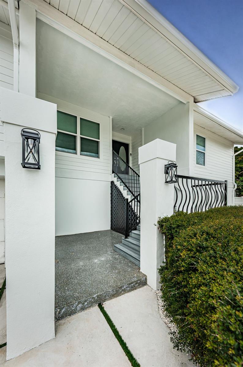 TIERRA VERDE - Residential