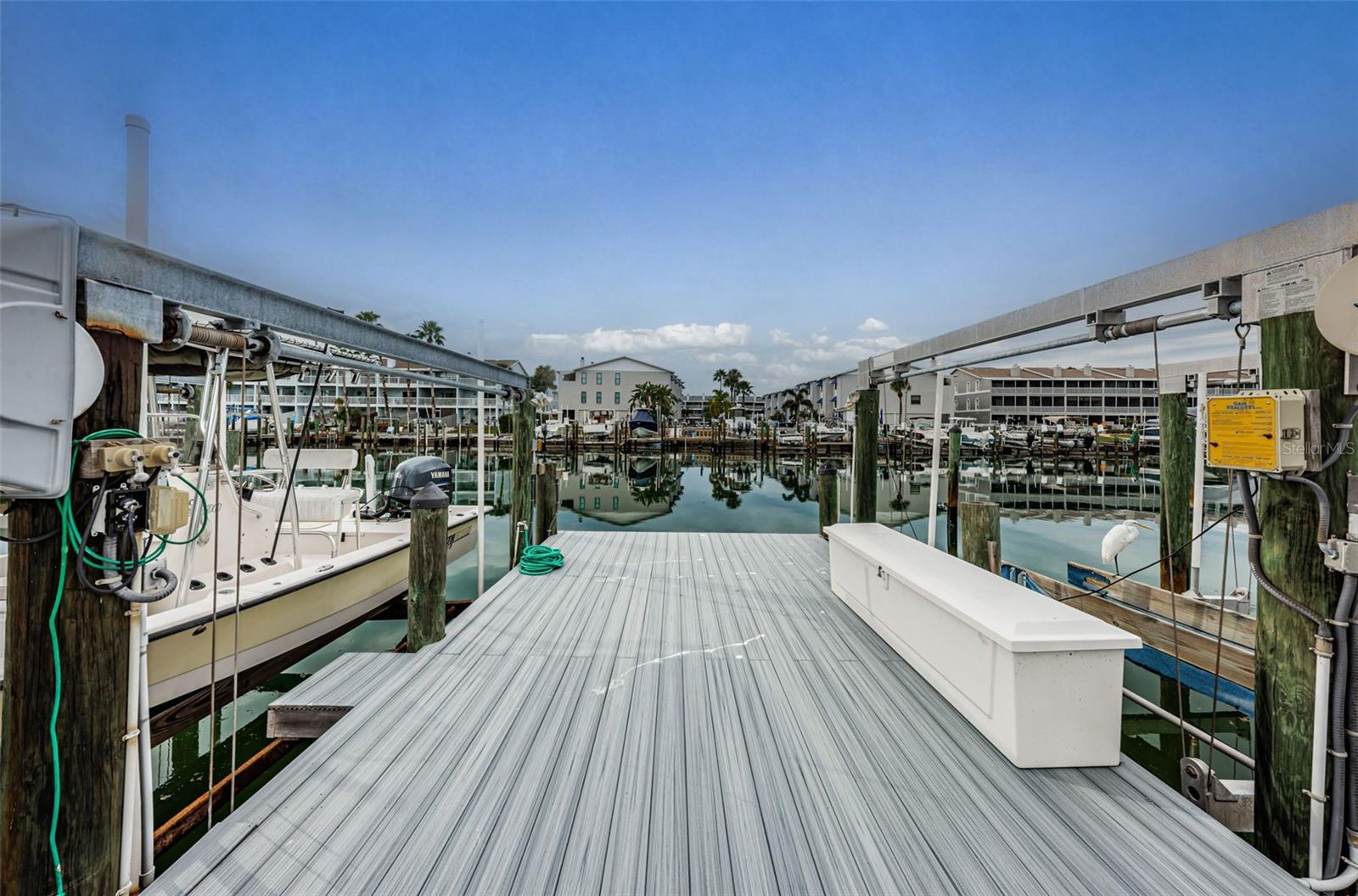 TIERRA VERDE - Residential