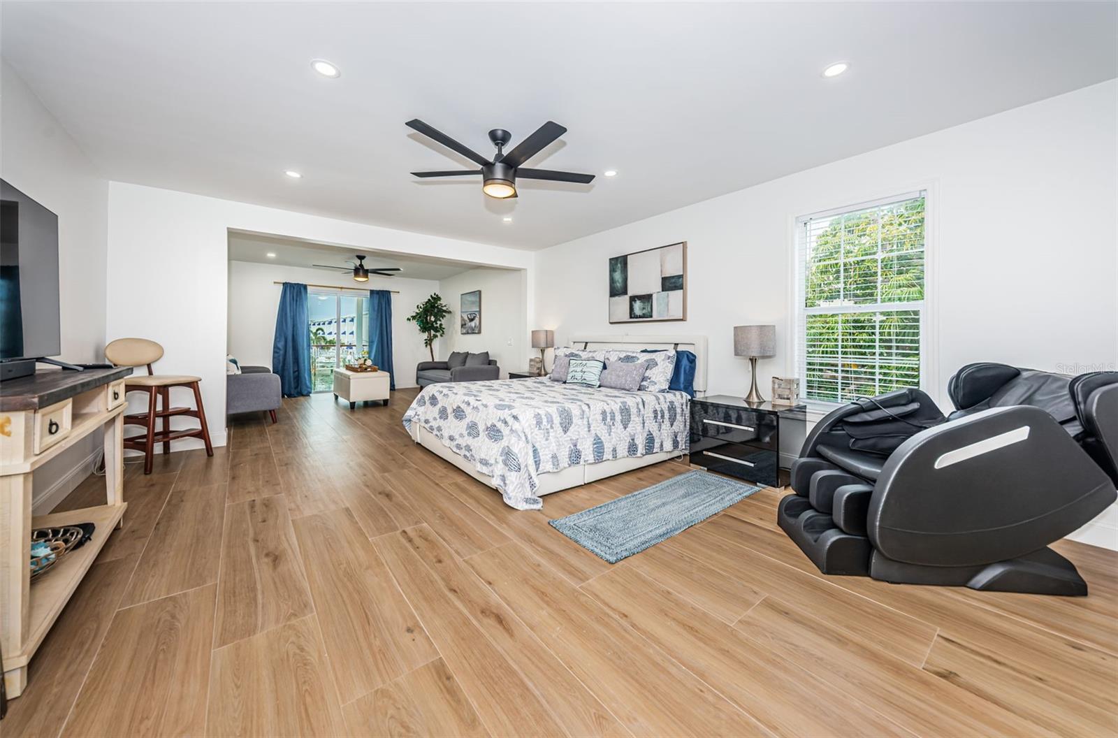 TIERRA VERDE - Residential