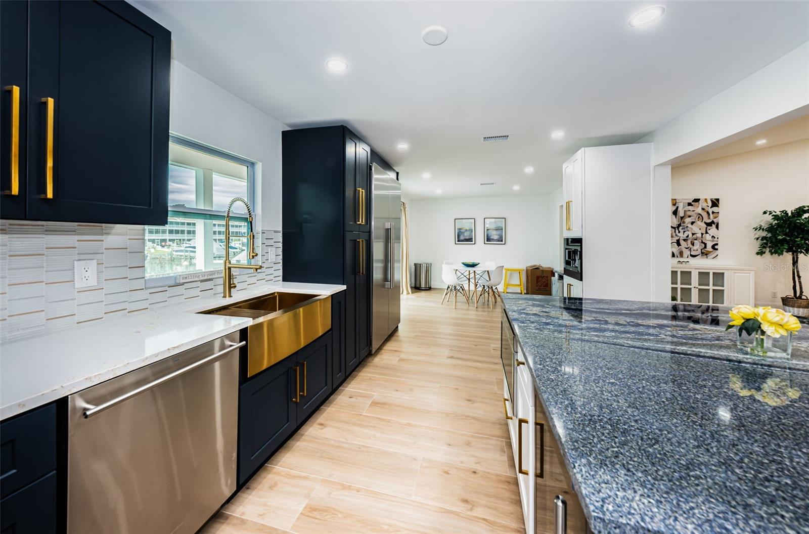 TIERRA VERDE - Residential