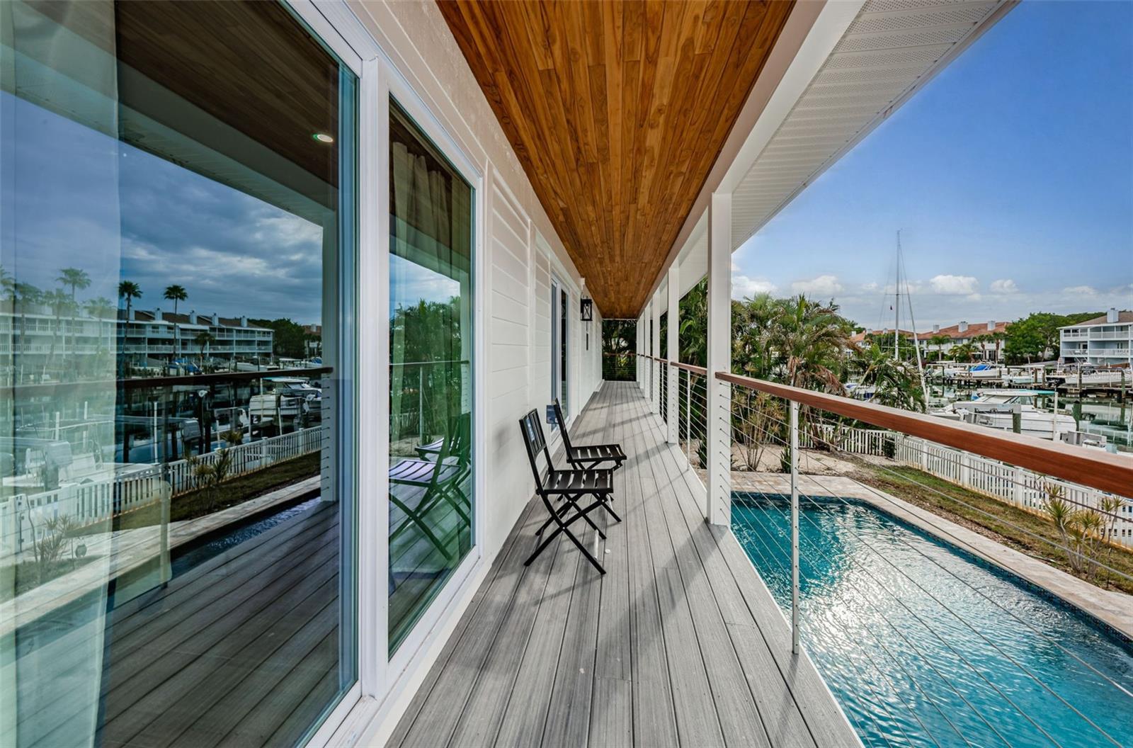 TIERRA VERDE - Residential