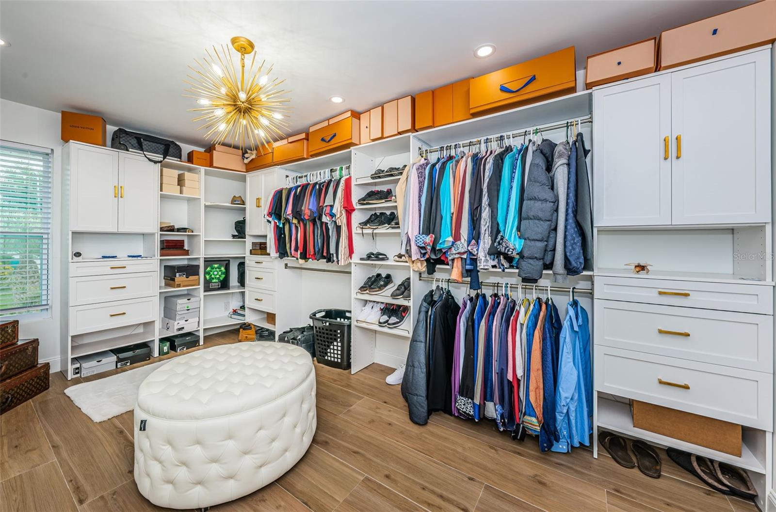 TIERRA VERDE - Residential