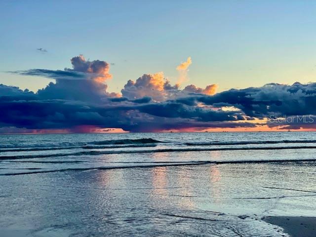 SARASOTA BEACH - Residential