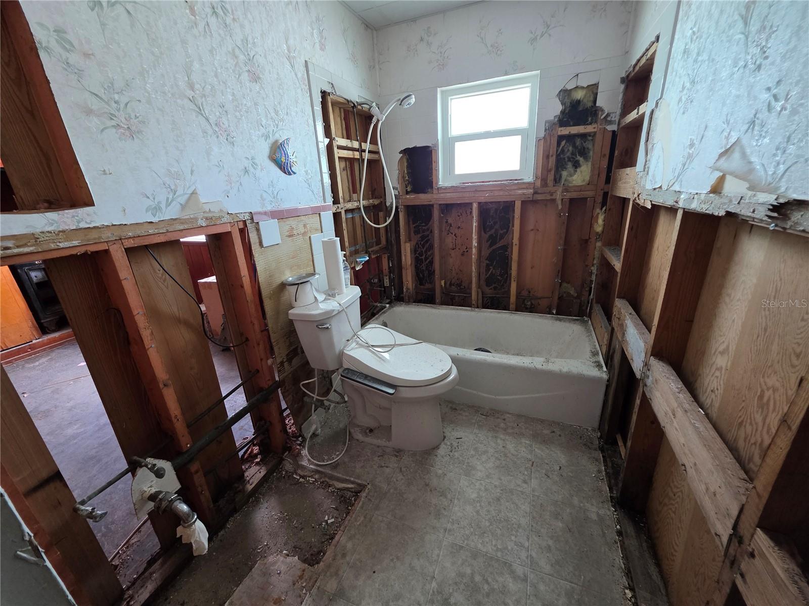 SARASOTA BEACH - Residential