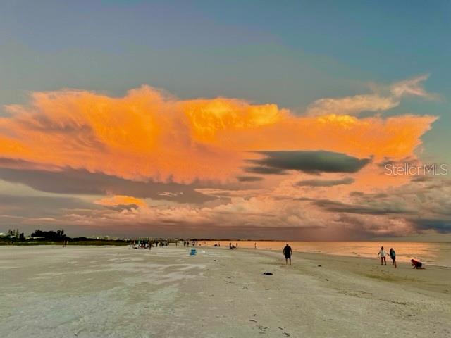 SARASOTA BEACH - Residential