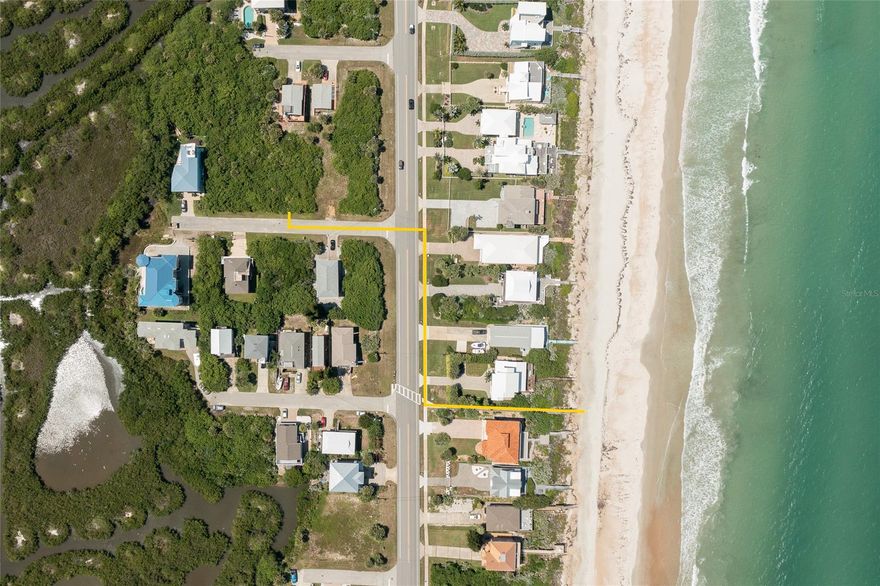 Beachside Lot off of Bass Ave; Cleared: No ;Water: Available at Site ;Water: City