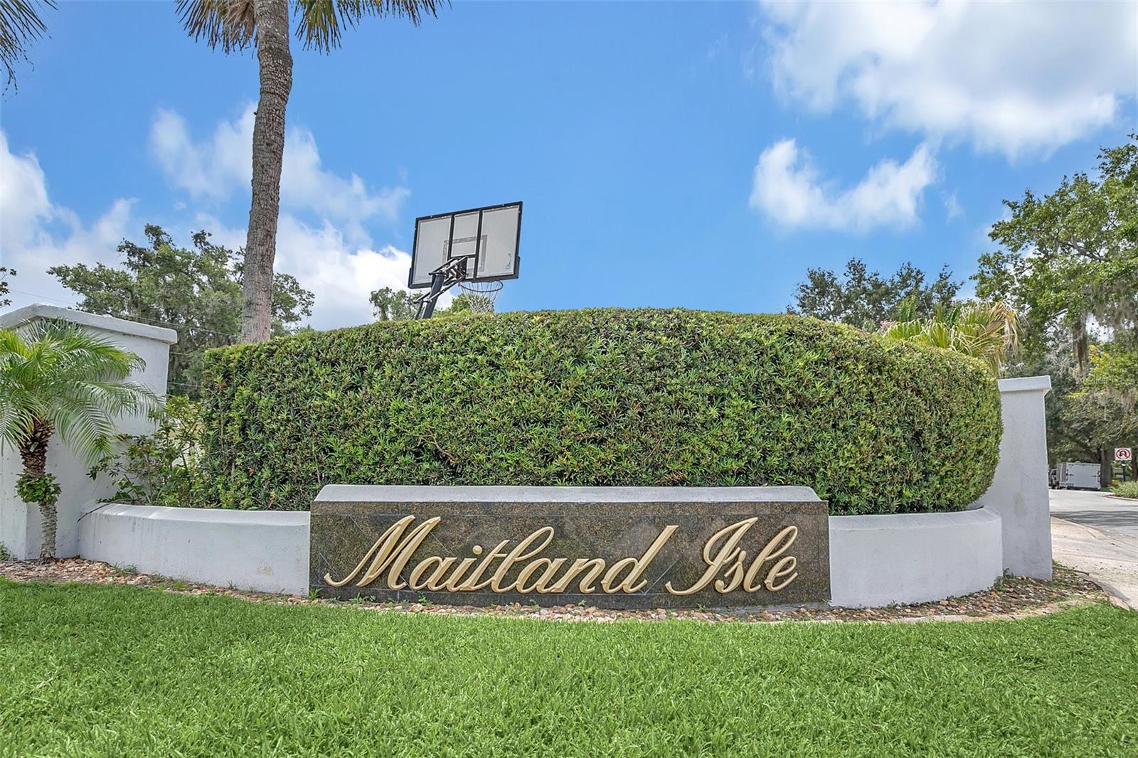 MAITLAND ISLE - Residential