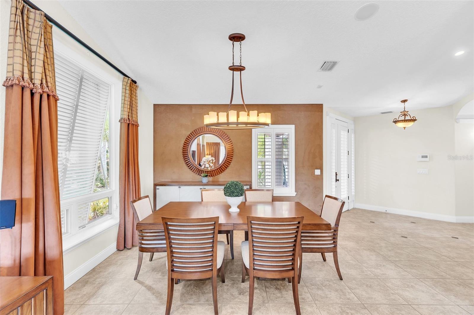 MAITLAND ISLE - Residential