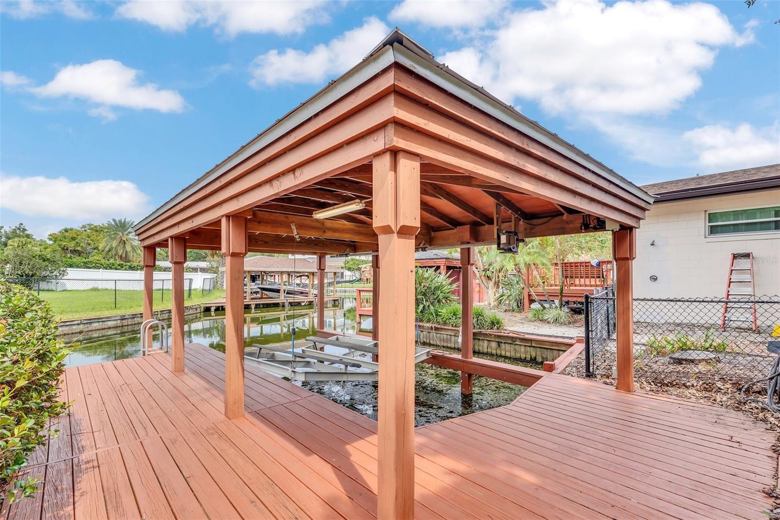 MAITLAND ISLE - Residential