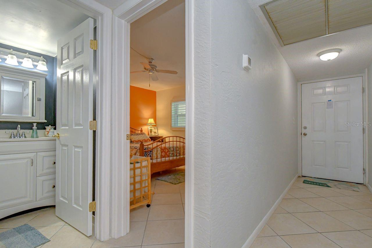200 1ST AVENUE 207