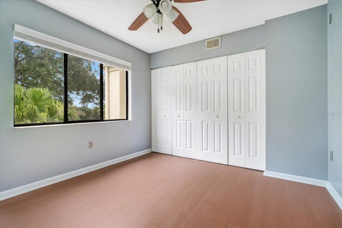 WIMBLEDON PARK CONDO 01 - Residential Lease