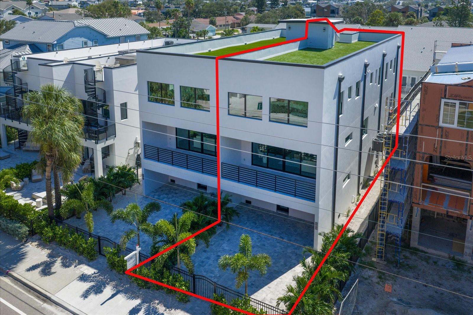 2205 GULF BOULEVARD A CONDOMINIUM - Residential