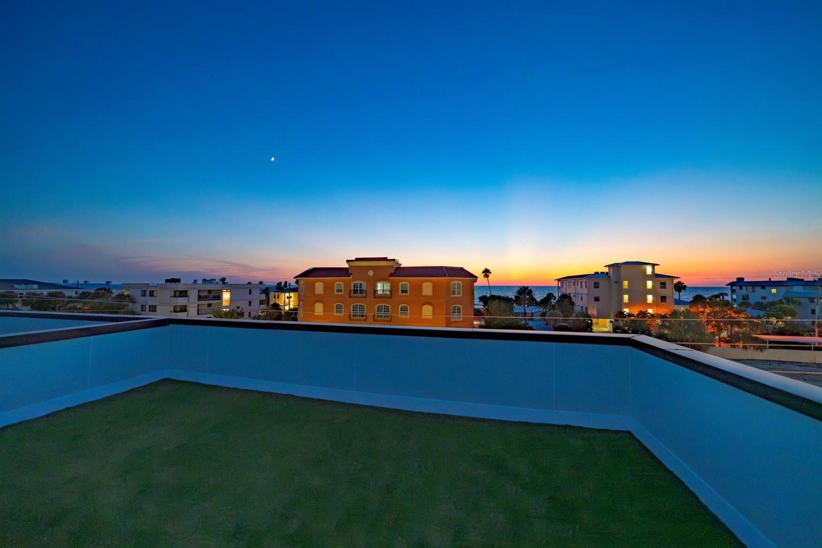 2205 GULF BOULEVARD A CONDOMINIUM - Residential