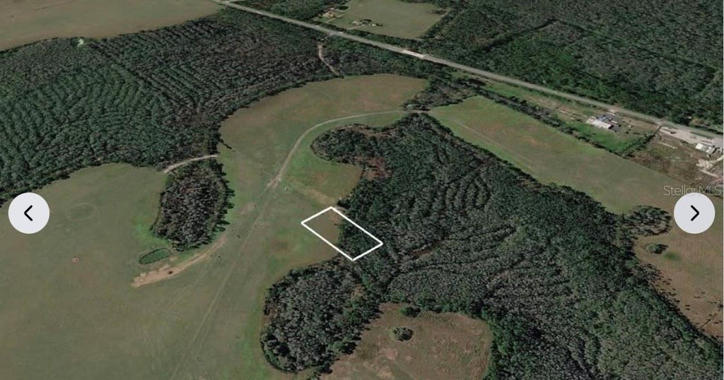 Photo of State Road 33, Clermont, FL 34711 (MLS # TB8557733)