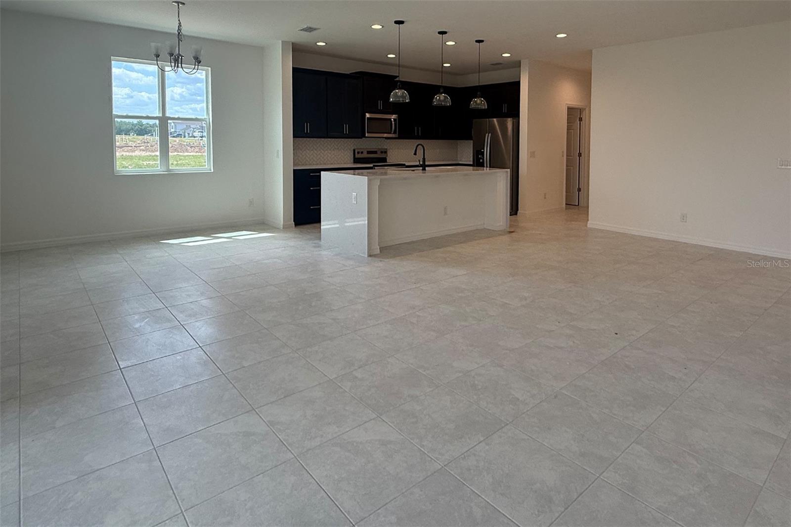 7171 ROLLING LEAF ROAD