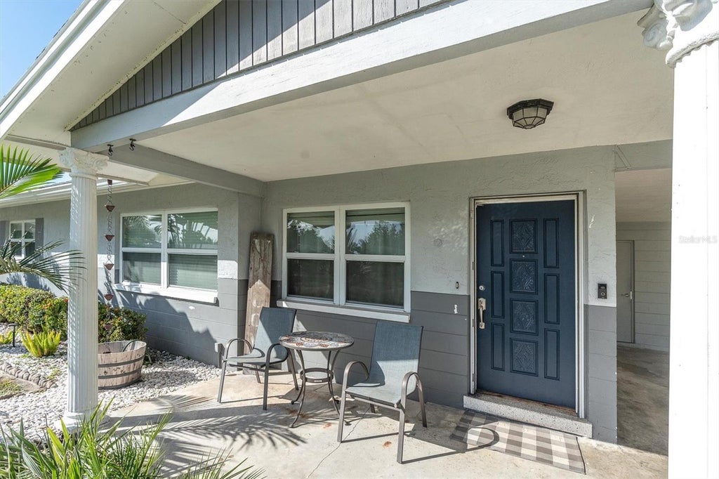 Photo of 11401 81st Avenue, Seminole, FL 33772 (MLS # TB8561997)