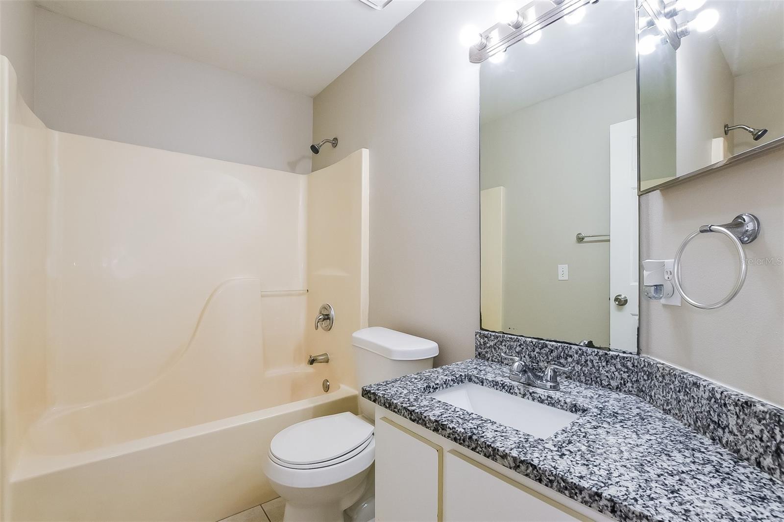 DELTONA LAKES UNIT 32 - Residential