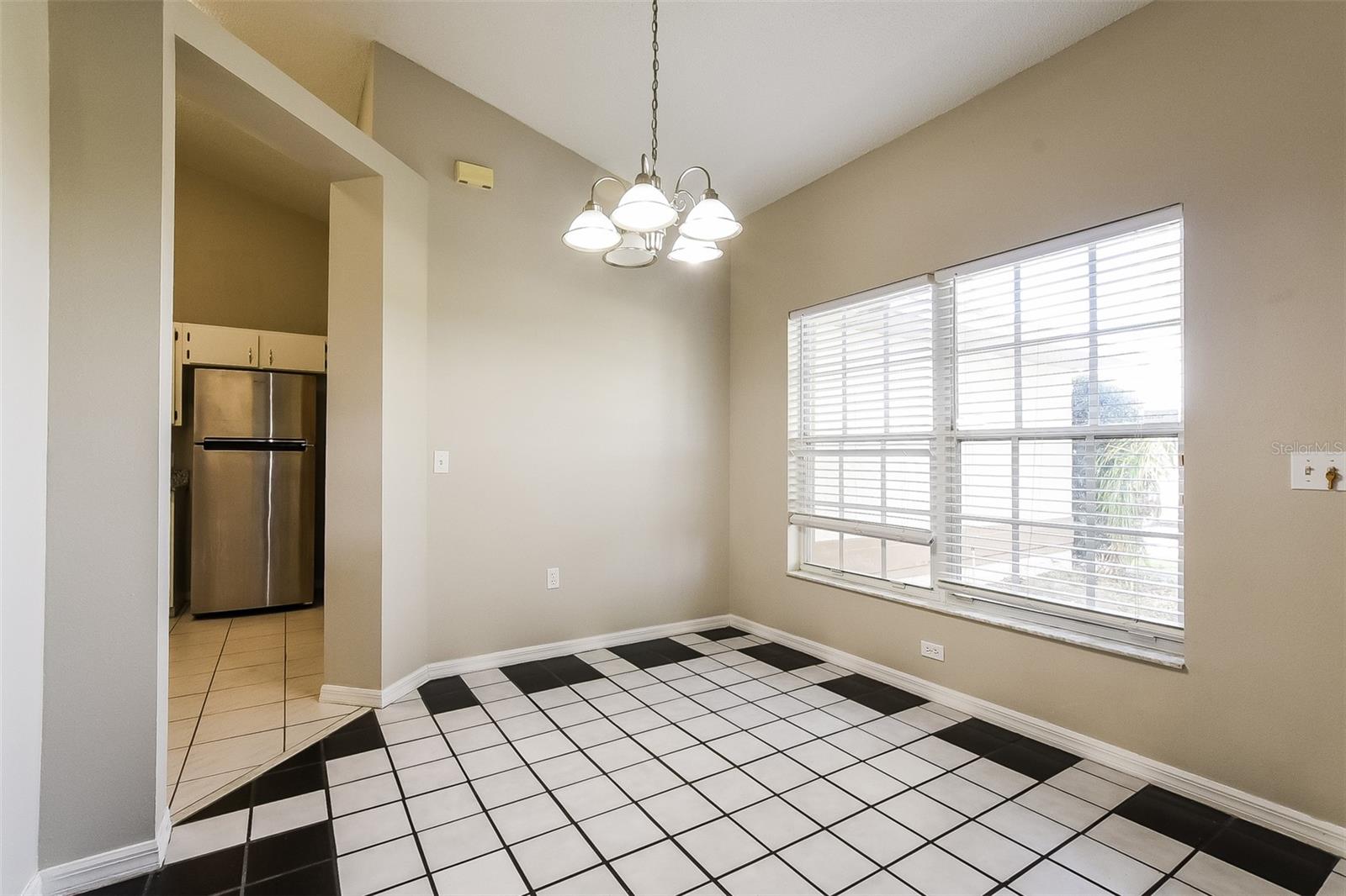DELTONA LAKES UNIT 32 - Residential