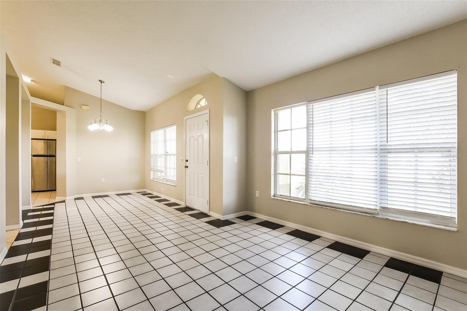 DELTONA LAKES UNIT 32 - Residential