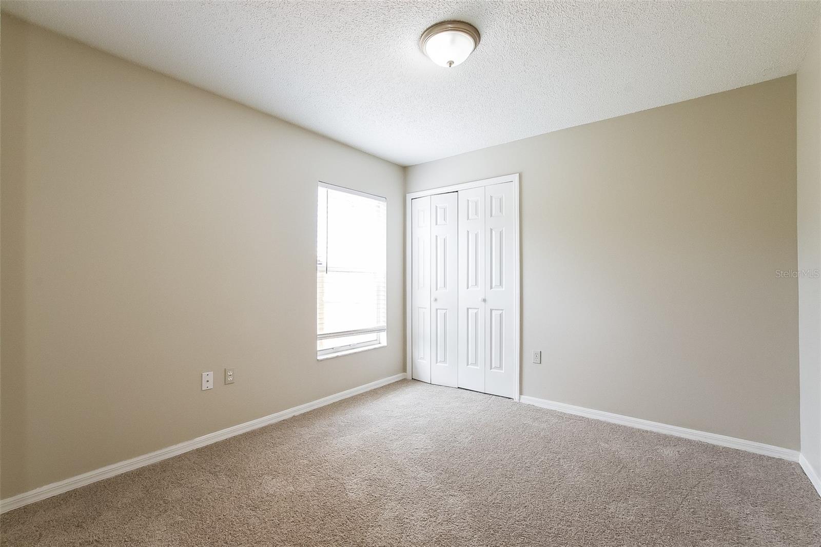 DELTONA LAKES UNIT 32 - Residential