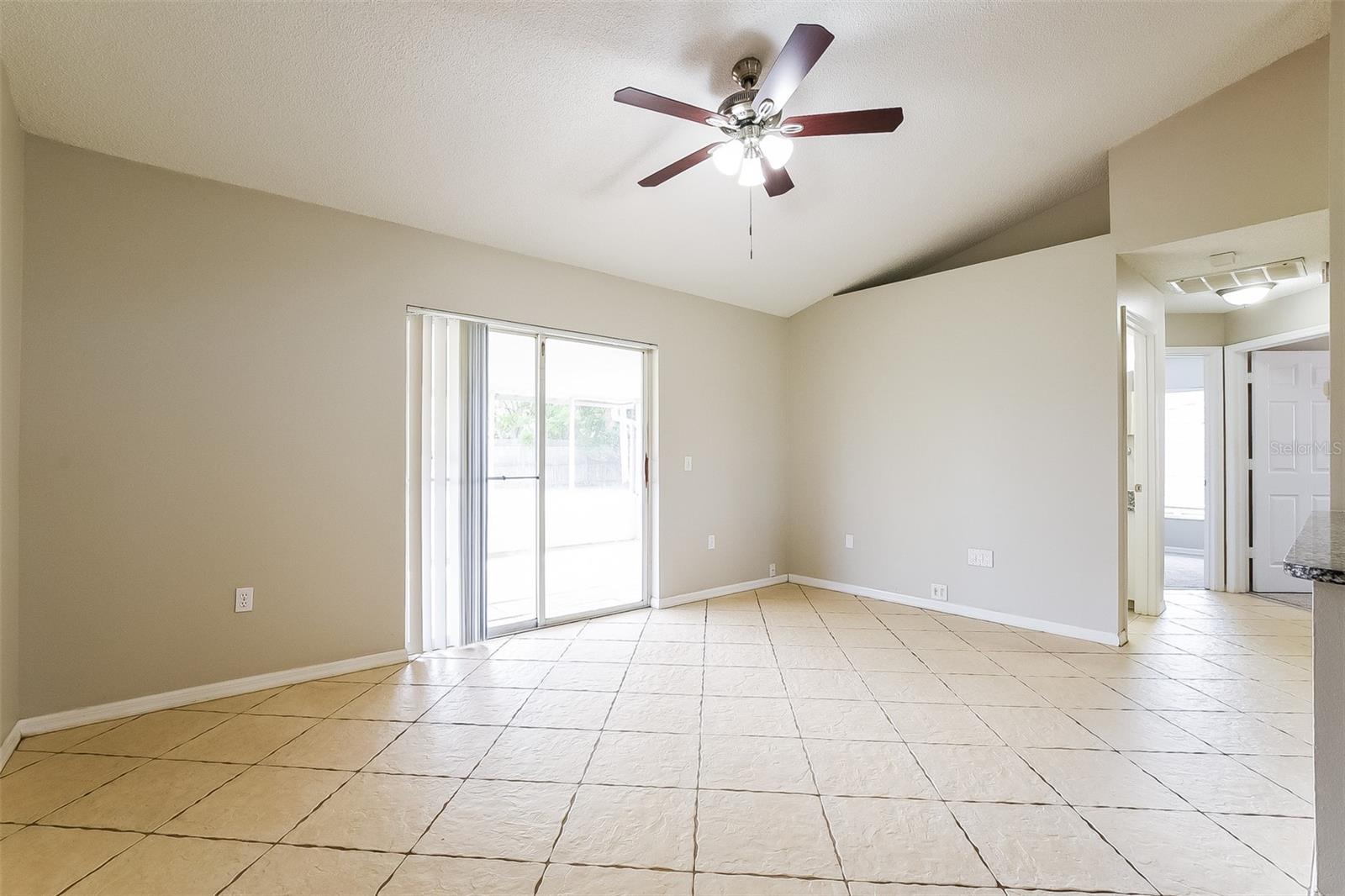 DELTONA LAKES UNIT 32 - Residential
