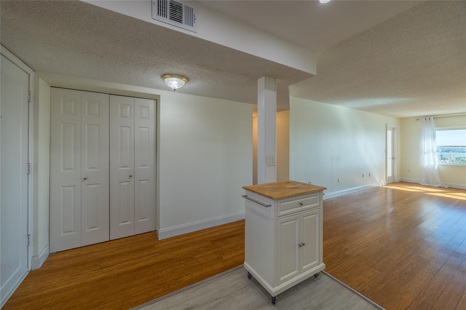 CONTINENTAL TOWERS CONDO - Residential Lease