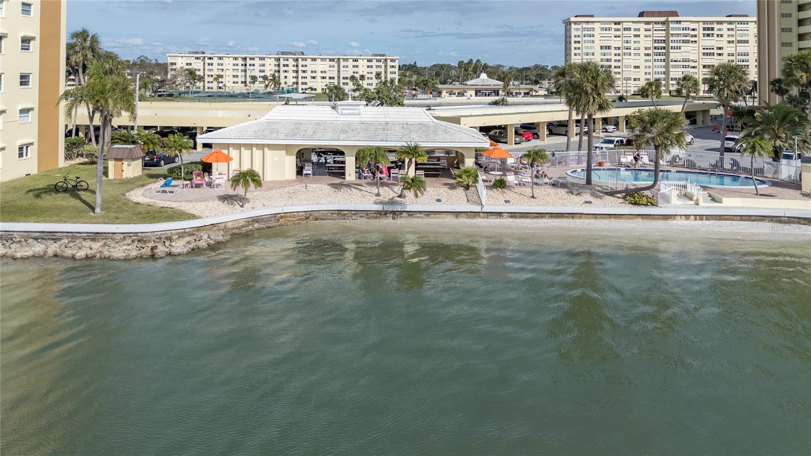 CONTINENTAL TOWERS CONDO - Residential Lease