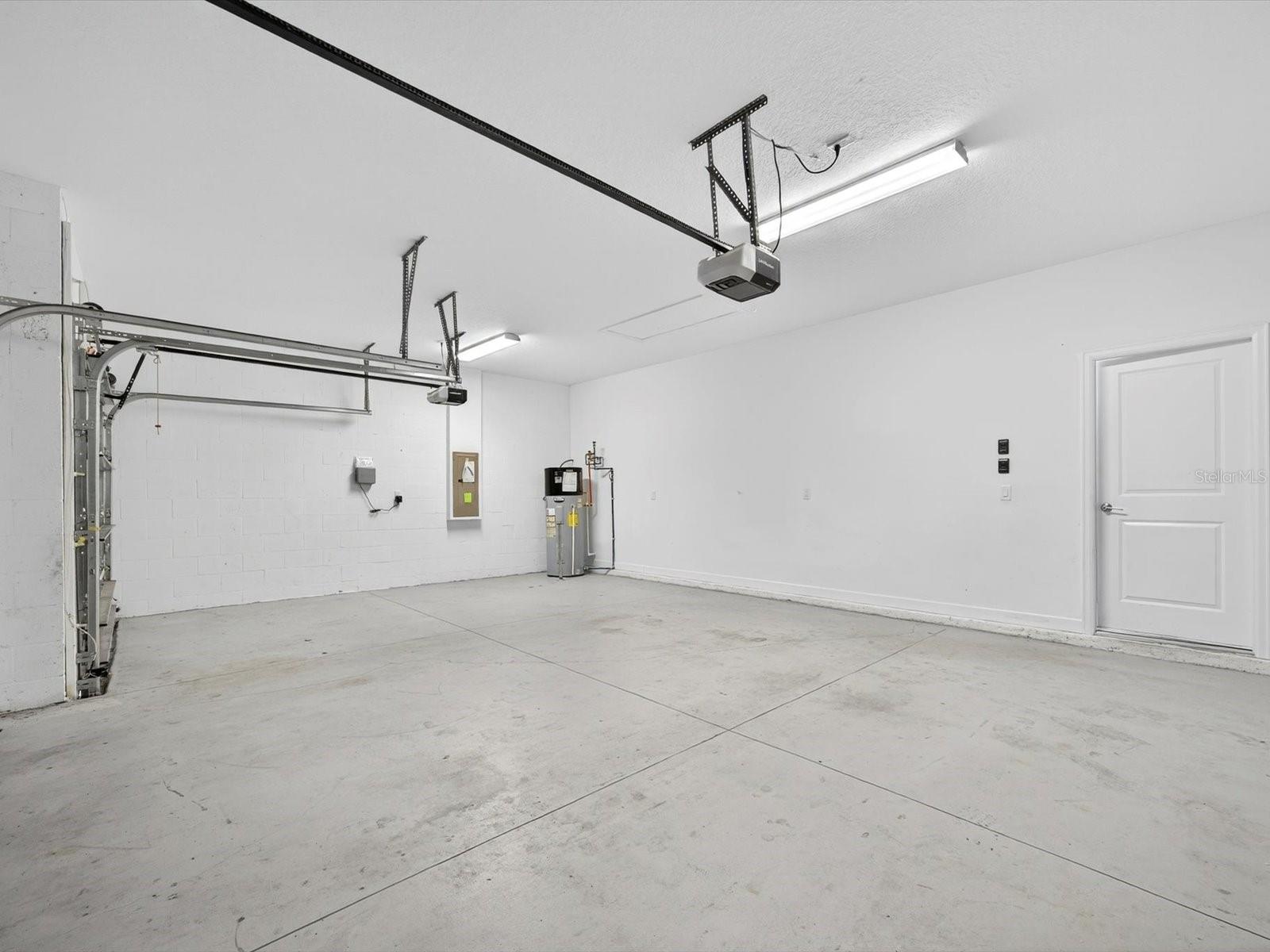 DRAYTON-PRESTON WOODS/PROVIDEN - Residential