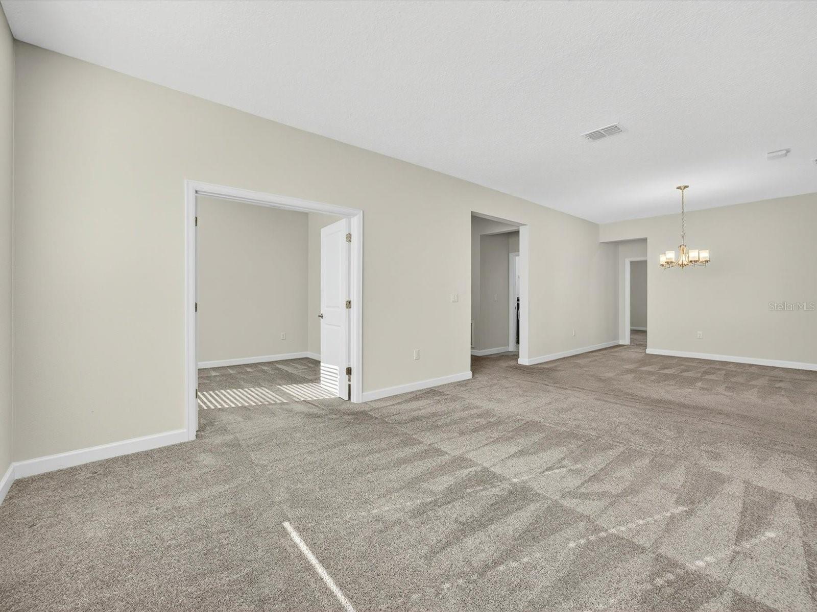 DRAYTON-PRESTON WOODS/PROVIDEN - Residential
