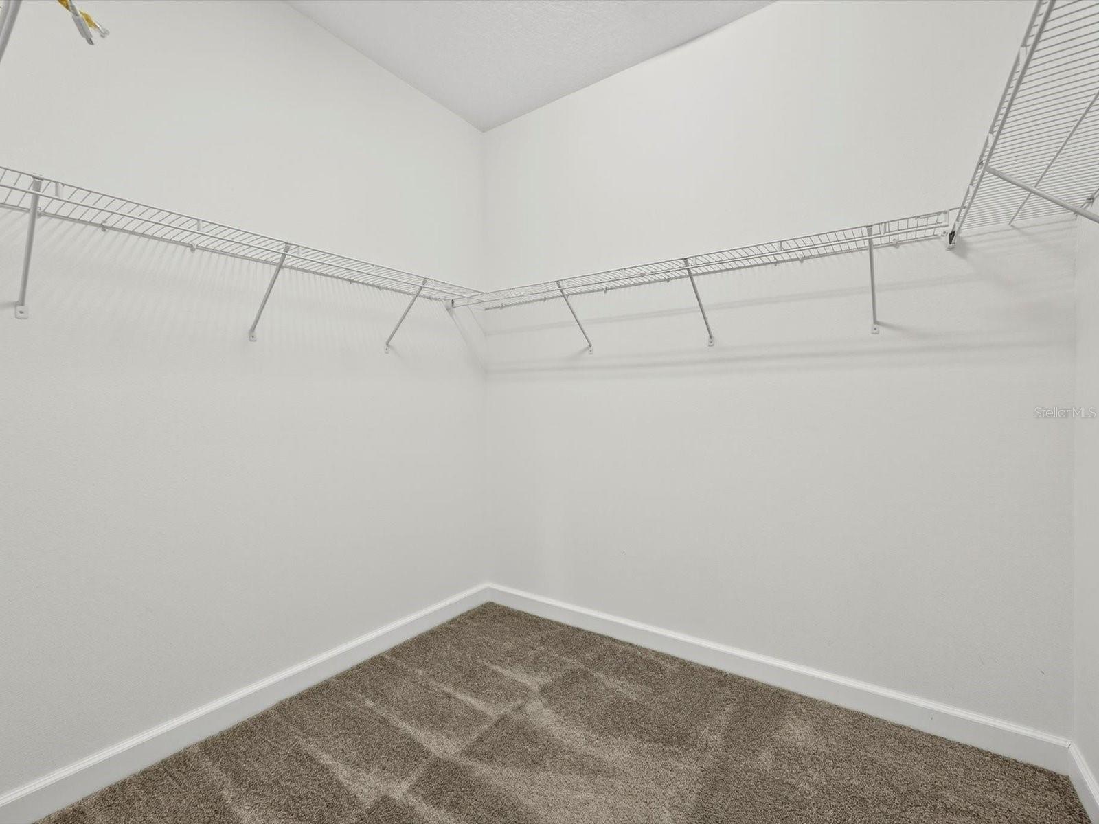 DRAYTON-PRESTON WOODS/PROVIDEN - Residential
