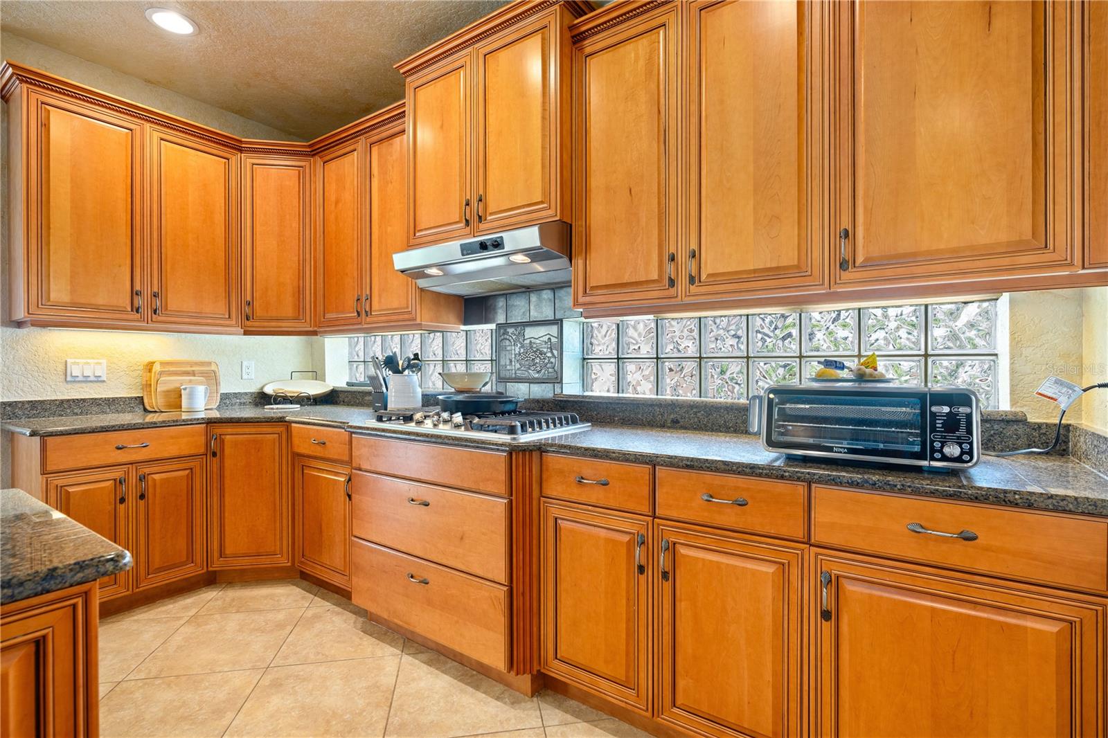 COQUINA SHORES - Residential