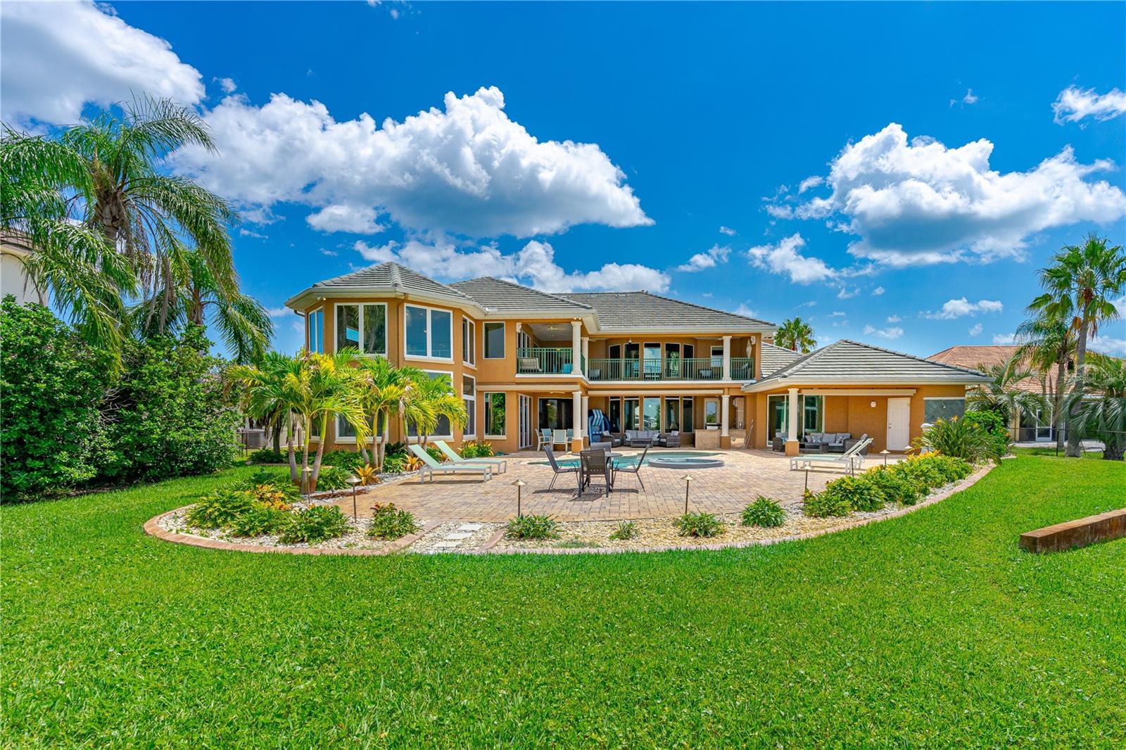 COQUINA SHORES - Residential