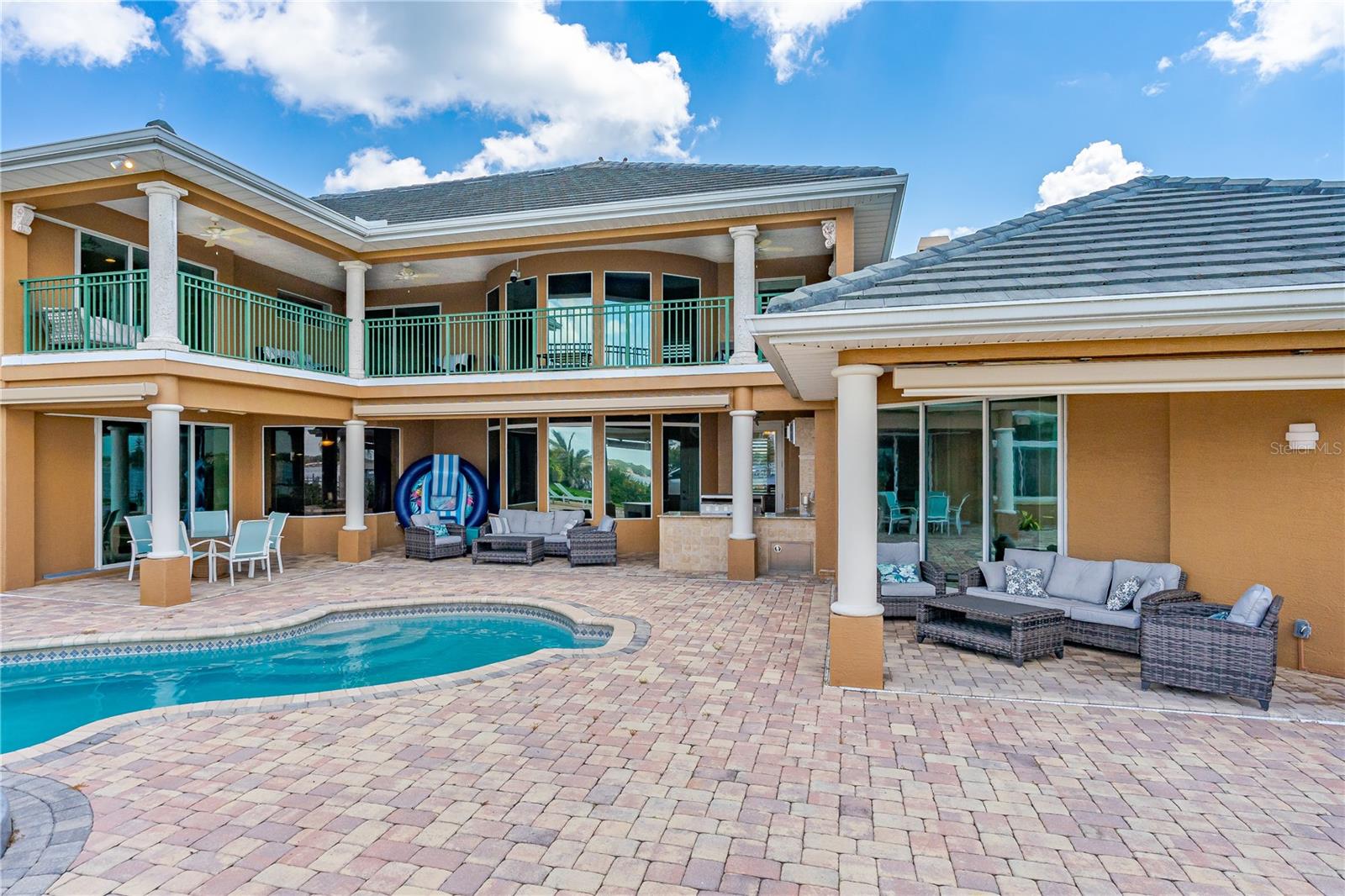 COQUINA SHORES - Residential