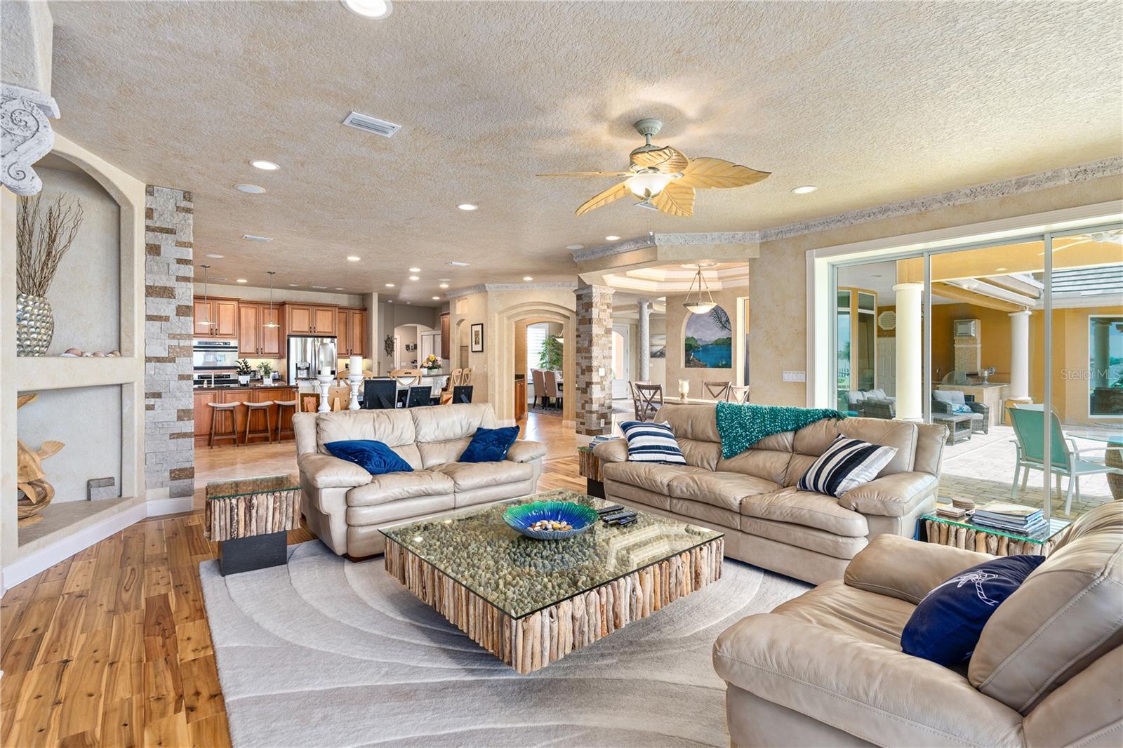 COQUINA SHORES - Residential
