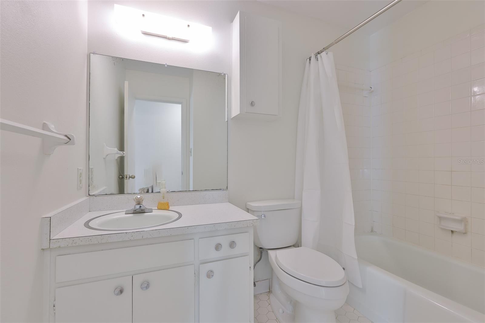 ARIANA ESTATES - Residential