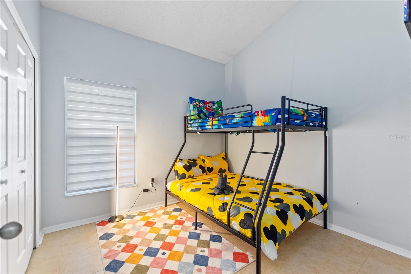 KOKOMO BAY PH 01 - Residential Lease