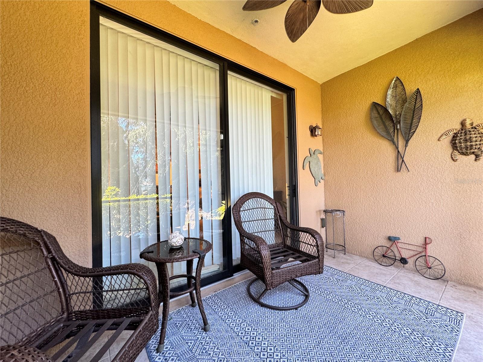 PALMA SOLA TRACE CONDO OR2185/736 - Residential