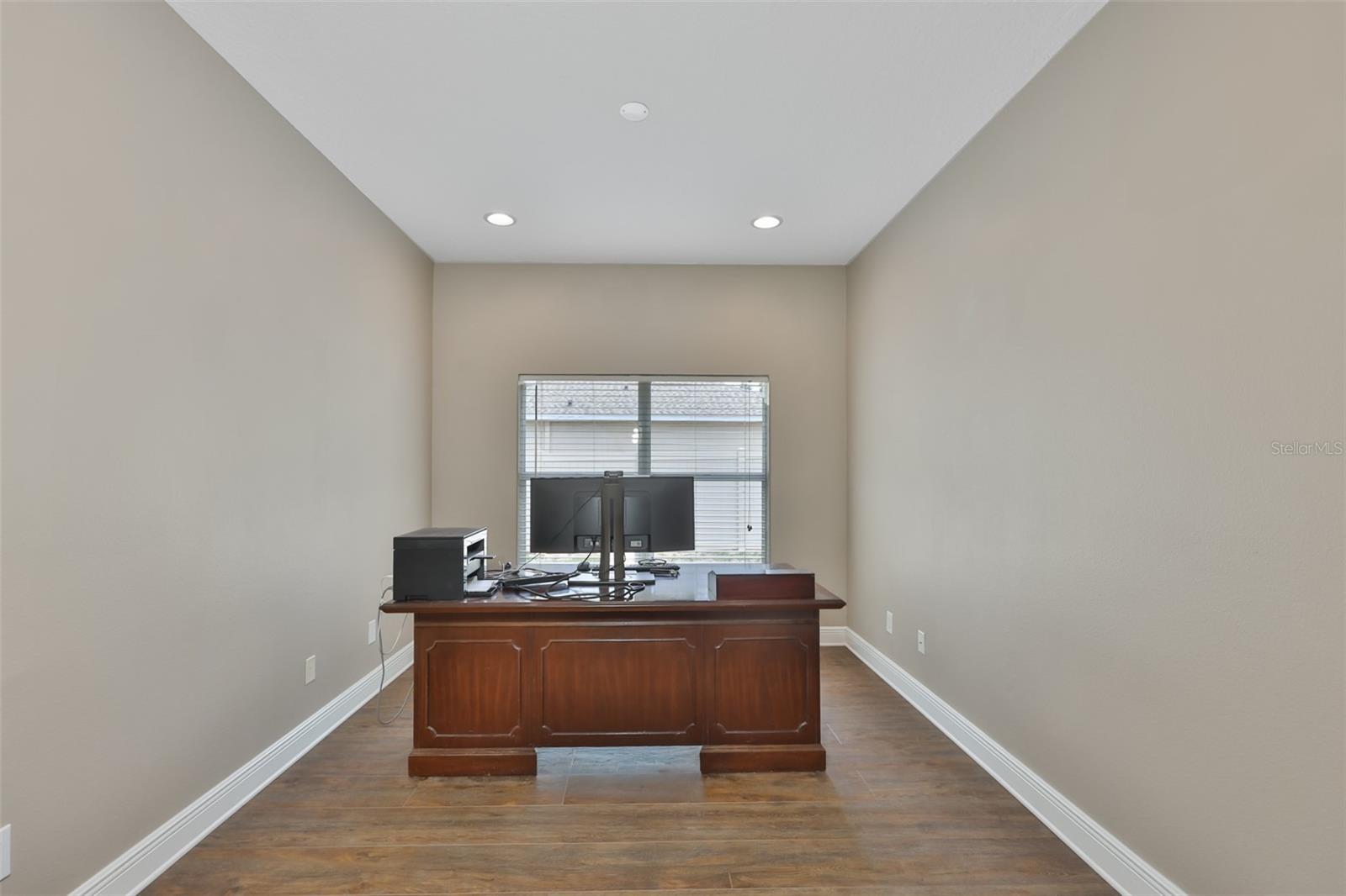 ESTATES AT PARSONS POINTE - Residential