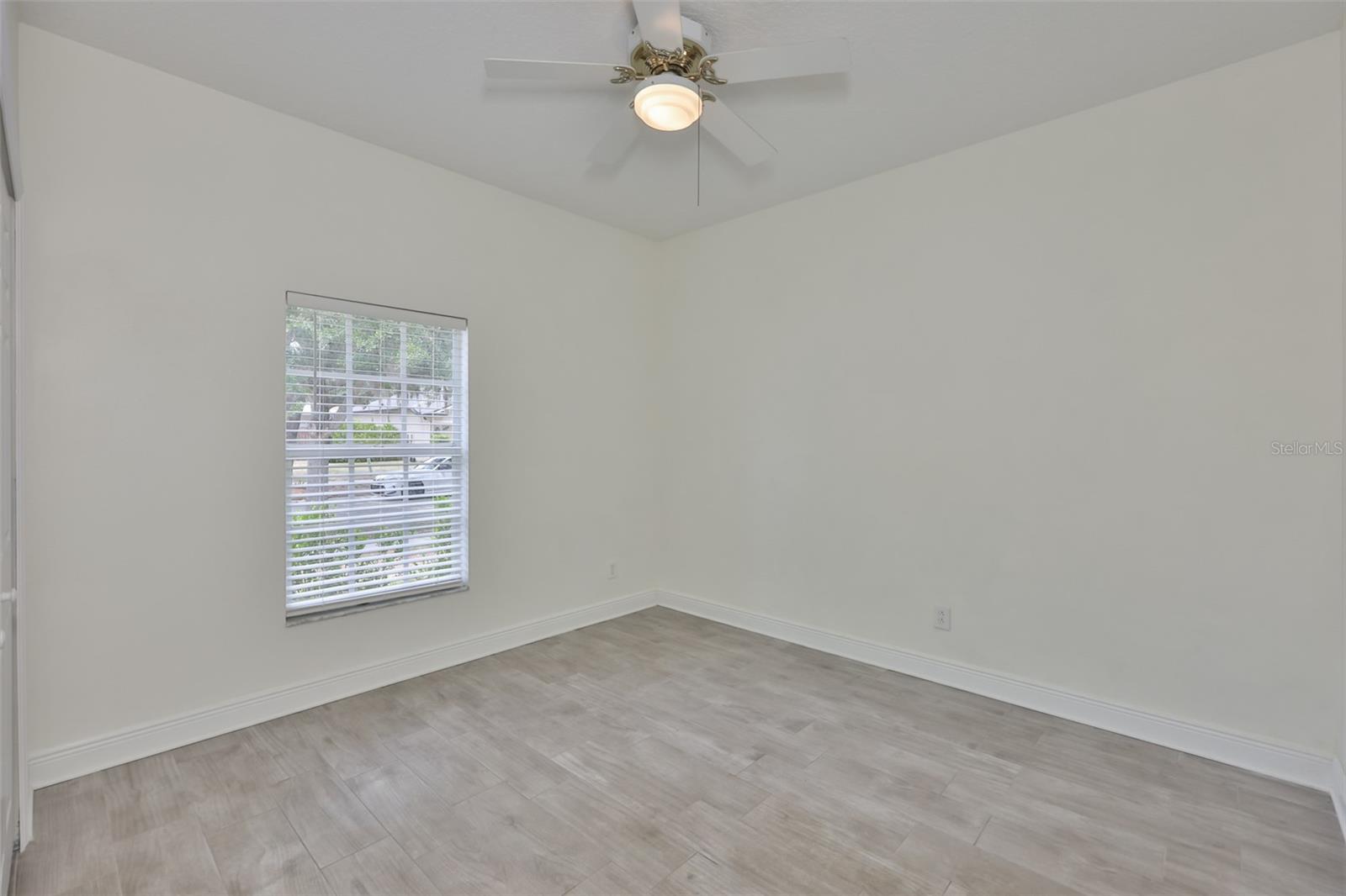 ESTATES AT PARSONS POINTE - Residential