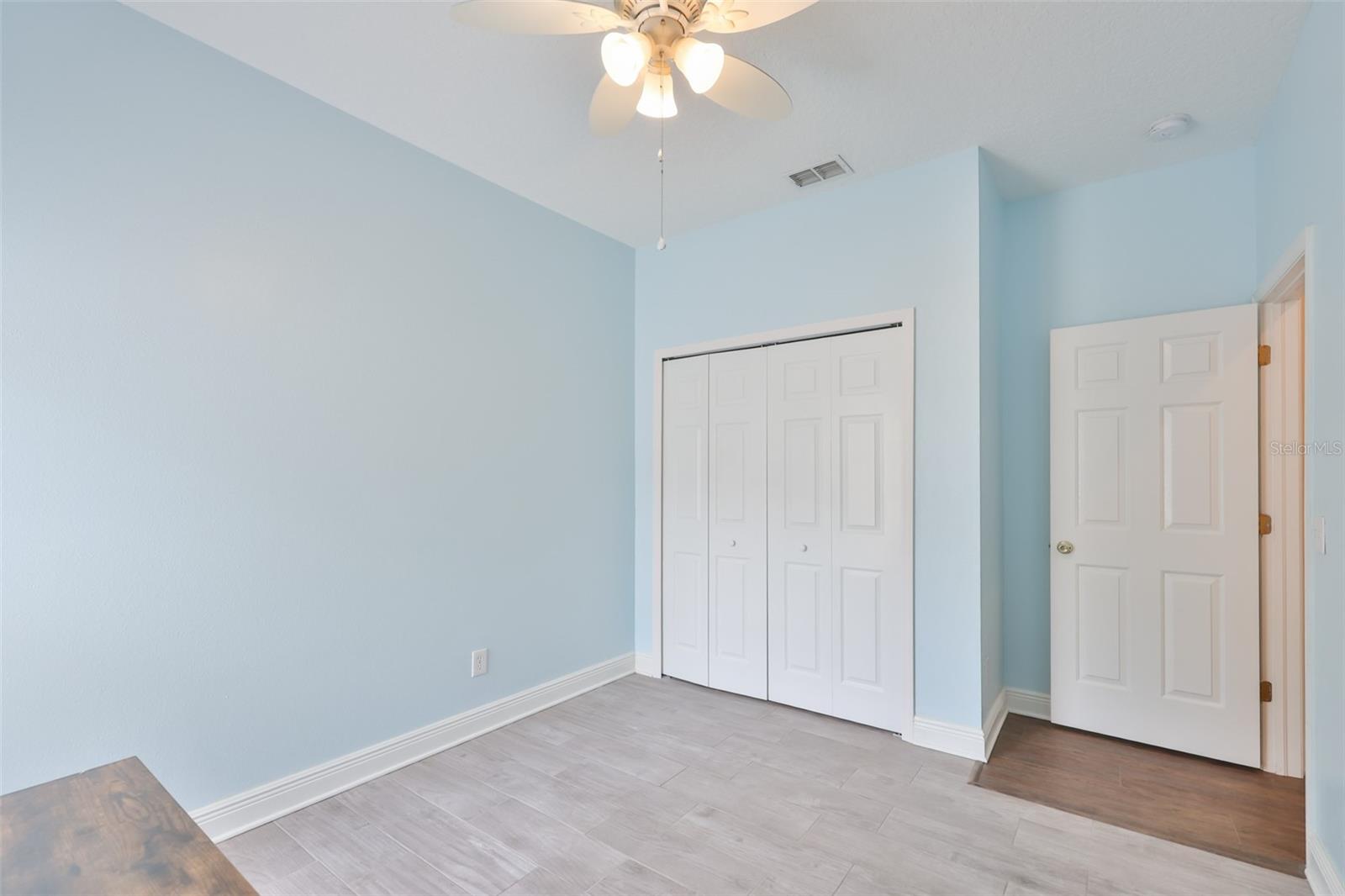 ESTATES AT PARSONS POINTE - Residential