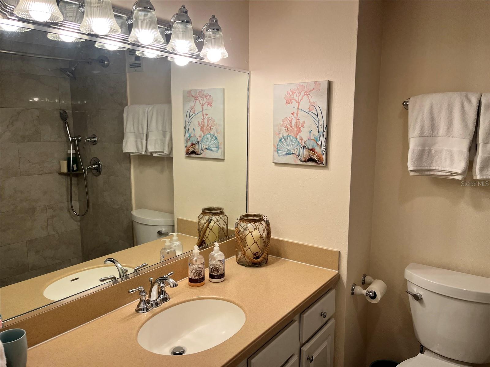 REGATTA BEACH CLUB CONDO - Residential