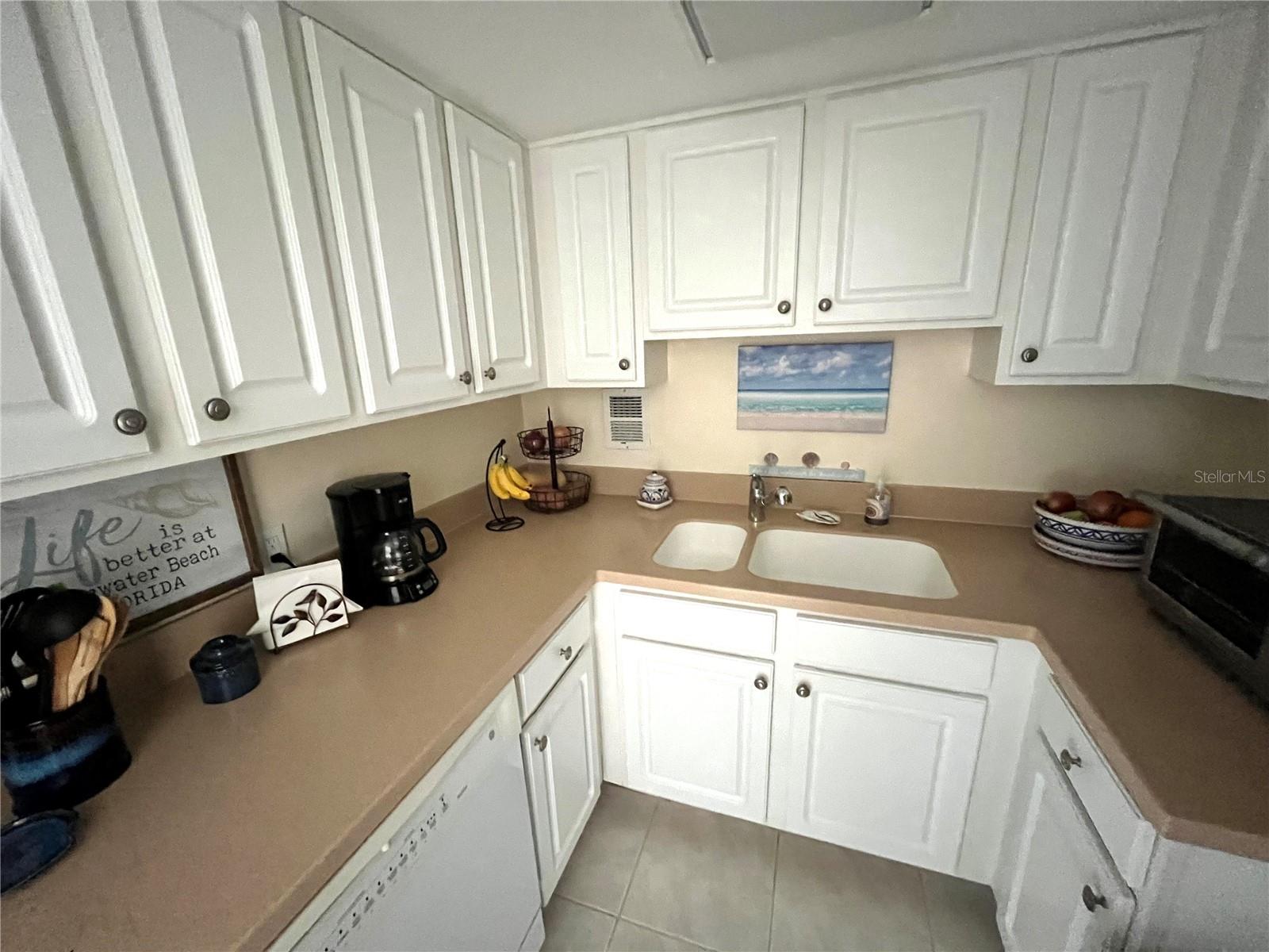 REGATTA BEACH CLUB CONDO - Residential