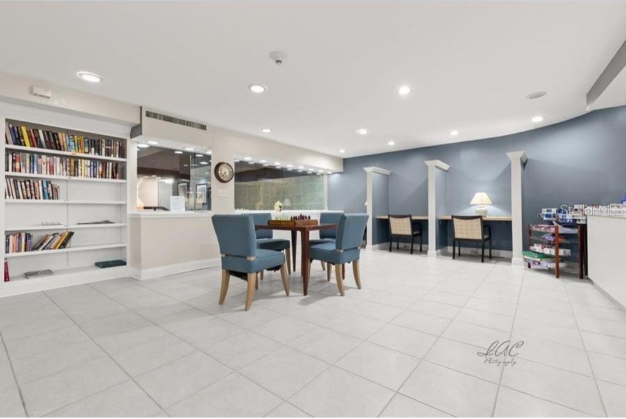 REGATTA BEACH CLUB CONDO - Residential