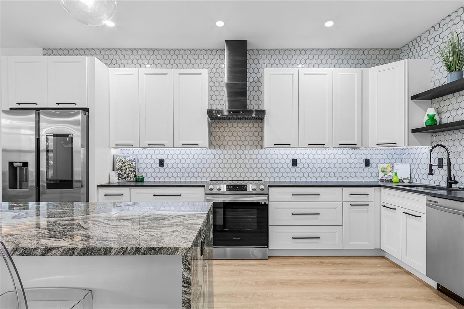 ROTONDA WEST LONG MEADOW - Residential