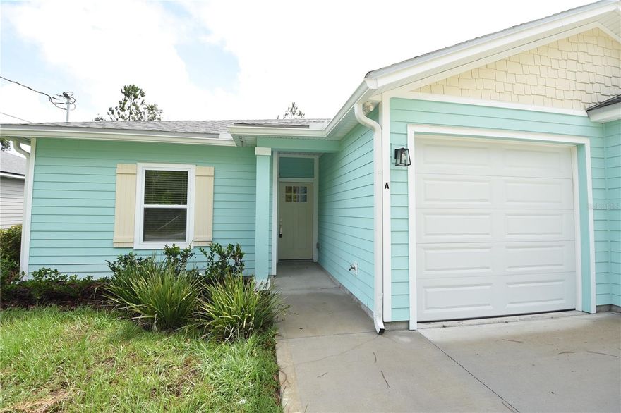 Deposit free living (for qualified renters through Obligo)! Beautiful Duplex! 3 bedrooms, 2 bathrooms. Located in the Quail Hollow Subdivision. Gorgeous kitchen featuring; island, stainless steel appliances and plenty of cabinetry. Spacious living room has a ceiling fan, high ceiling and has a slider door leading out to the covered lanai. Washer and dryer hookup. Large master bedroom has a walk-in closet. Master bath has his and her sinks, linen closet and walk-in shower. Enjoy coffee out on the covered lanai. Nearby: convenience of I-95, shopping, dining, walking and biking paths and just minutes to the beach..