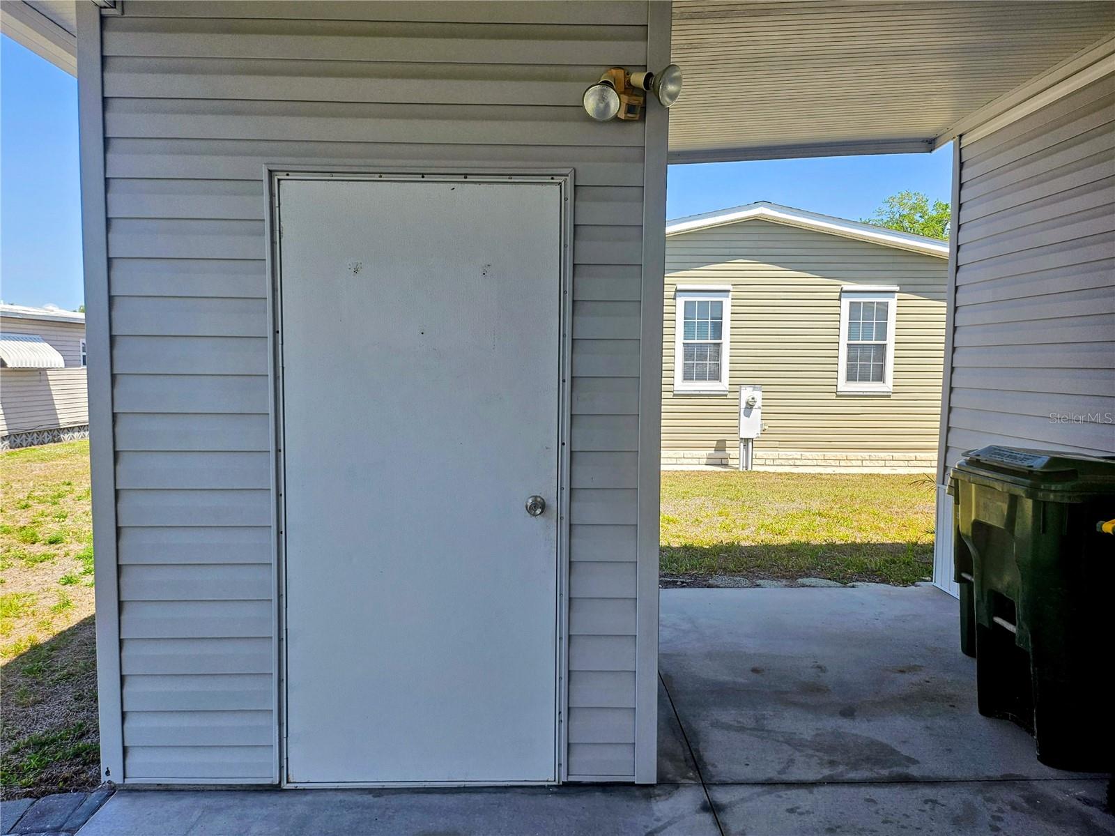 OAKWOOD MANOR - Residential