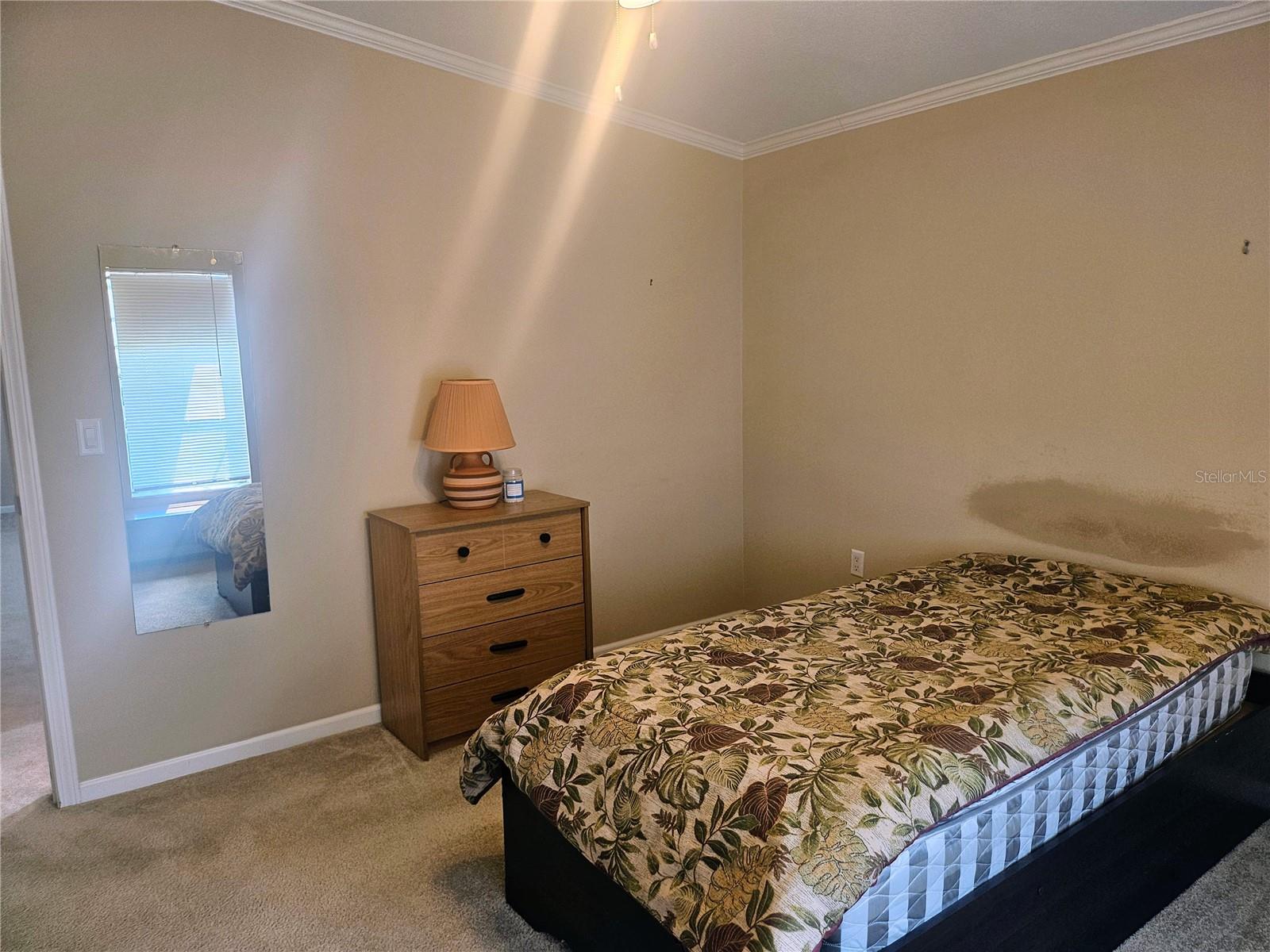 OAKWOOD MANOR - Residential