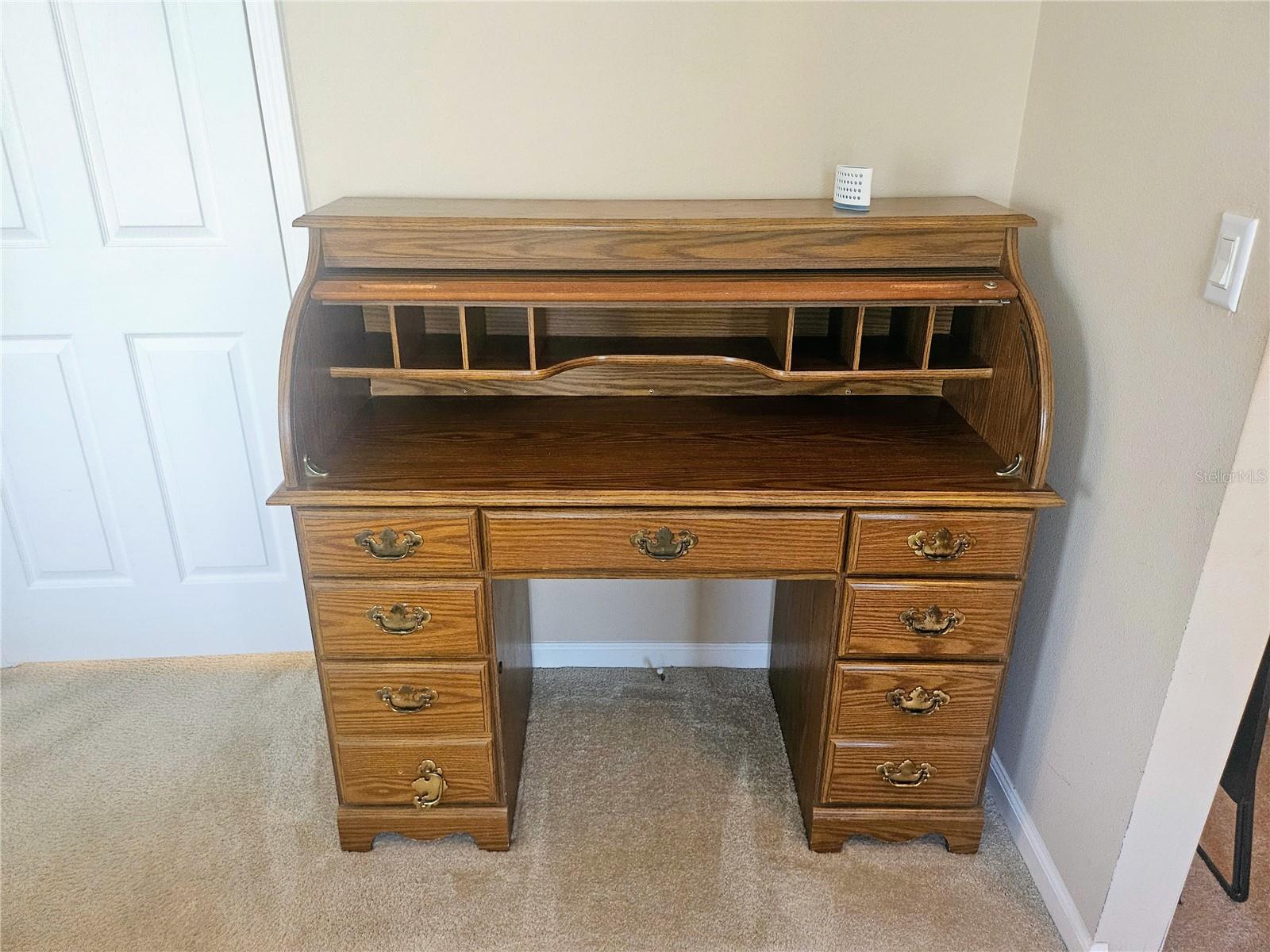 OAKWOOD MANOR - Residential