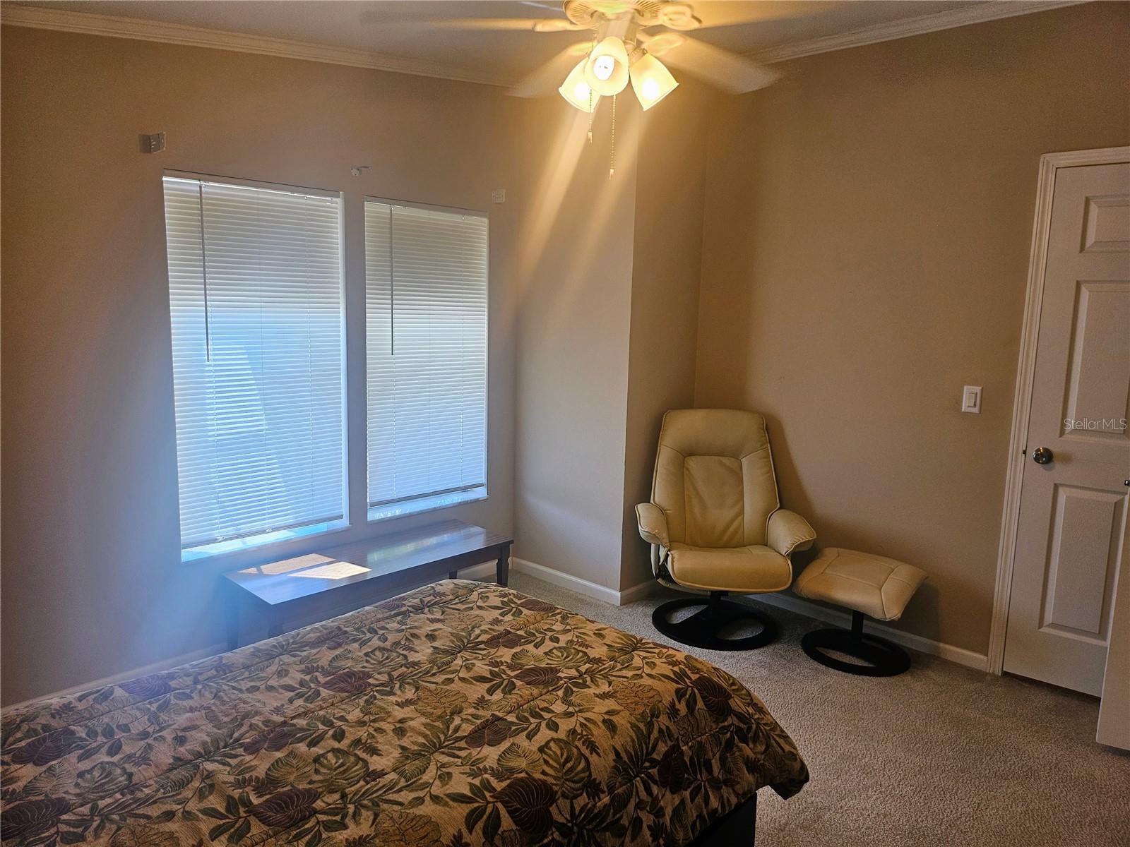 OAKWOOD MANOR - Residential