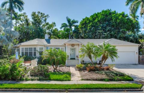 Photo of 1960 Lincoln Drive, Sarasota, FL 34236 (MLS # TB8450901)